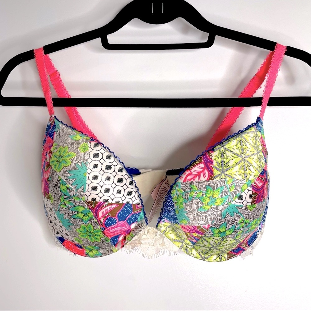 Victoria’s Secret Dream Angels push up bra
